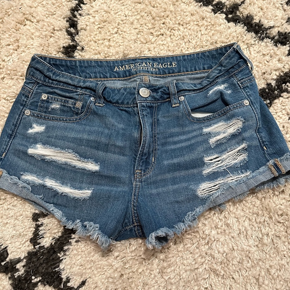 American Eagle women’s denim shorts size 6